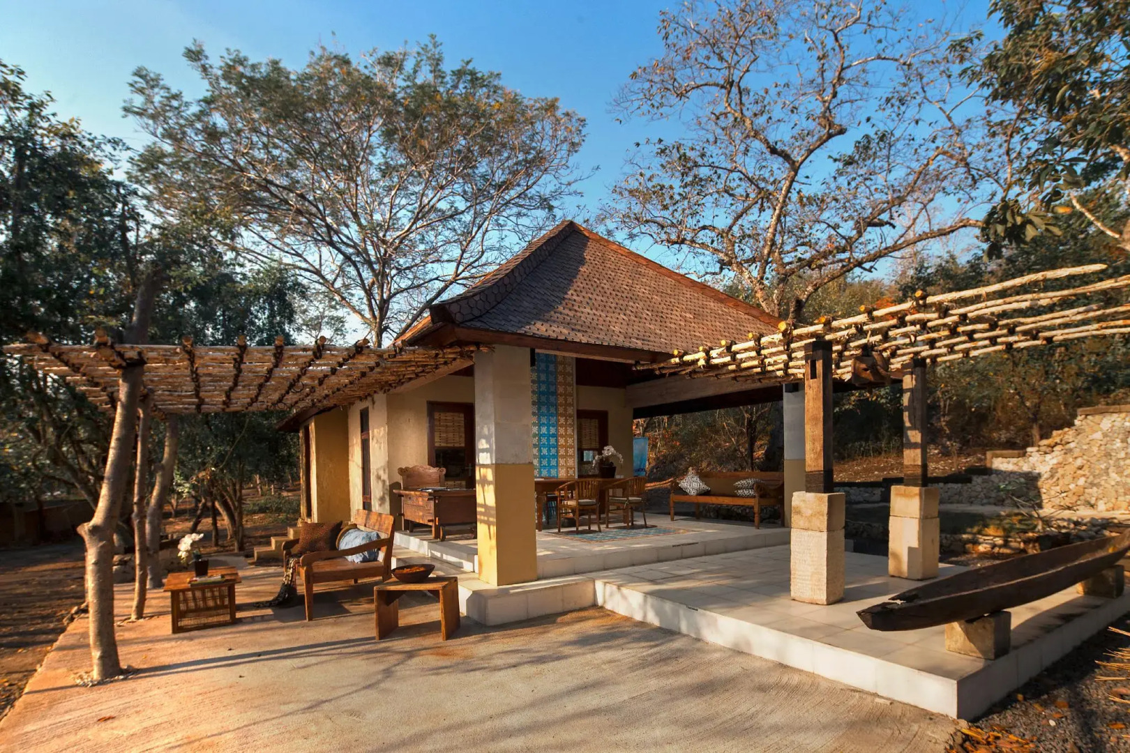 NusaBay Menjangan by WHM