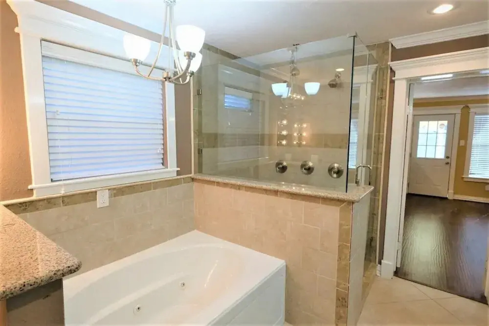 5Bdrm 3.5Bath 8Beds - Up to 16 Guest