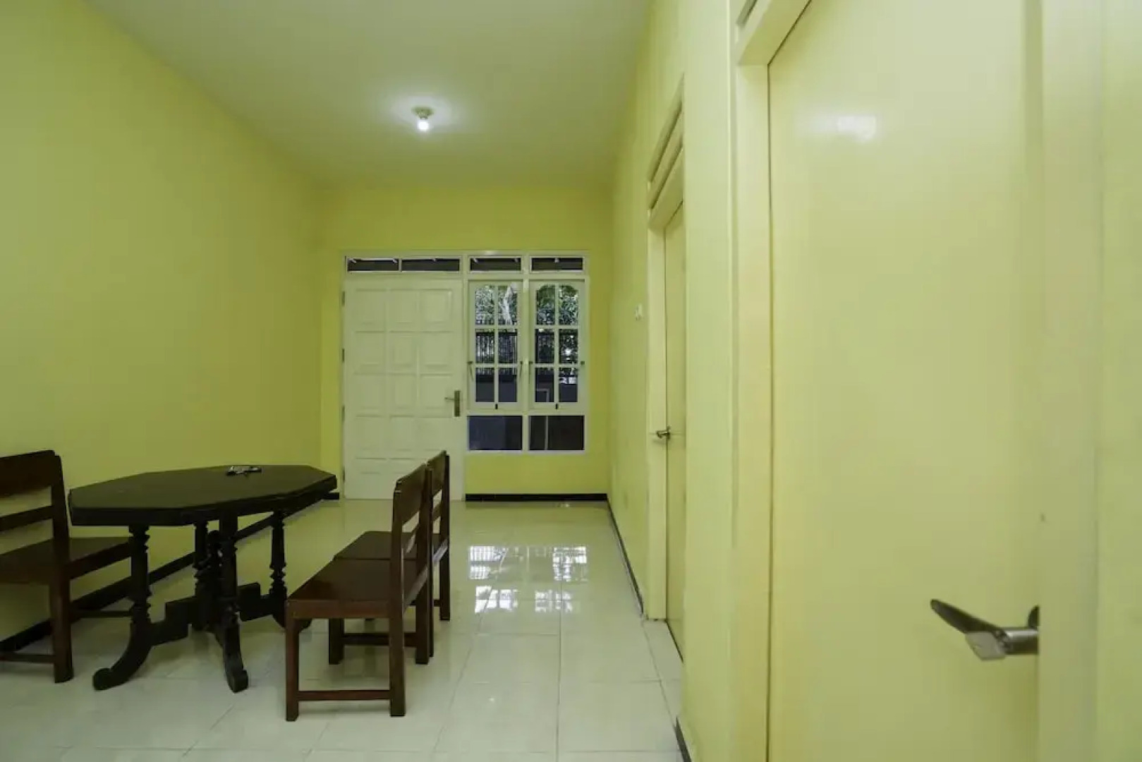 OYO 2663 Jombang Permai Syariah Residence