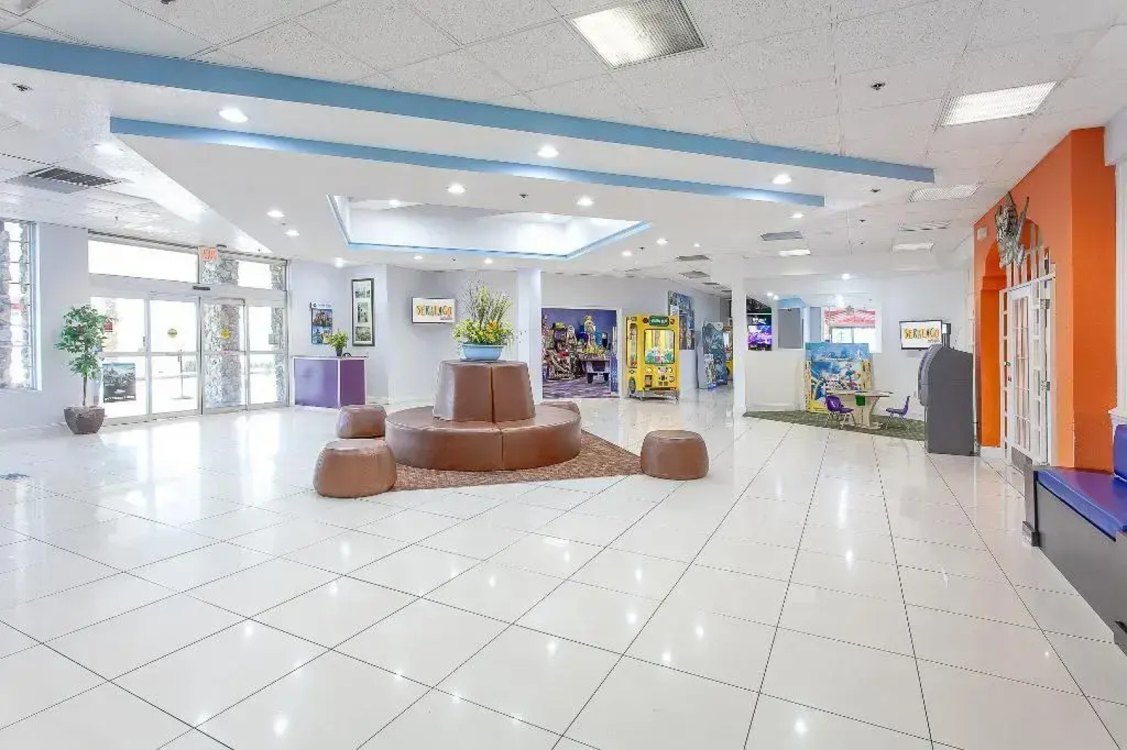 Seralago Hotel & Suites Main Gate East