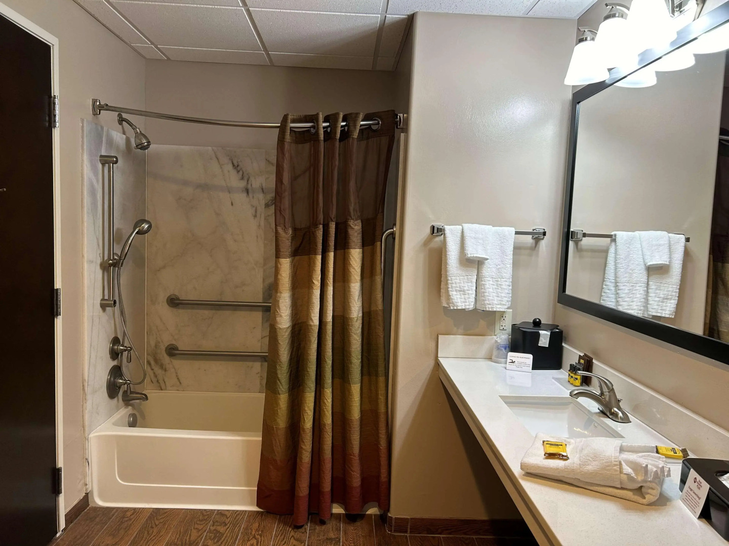 Best Western Plus Zion West Hotel