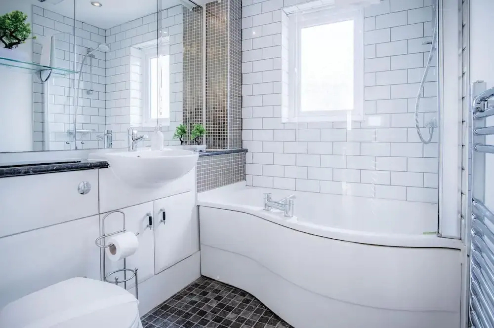 The Penthouse - 3 Bedroom Apartment - Llanelli