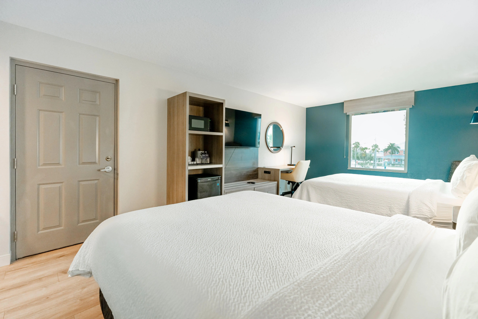 Holiday Inn Express Hotels & Suites Cocoa Beach by IHG