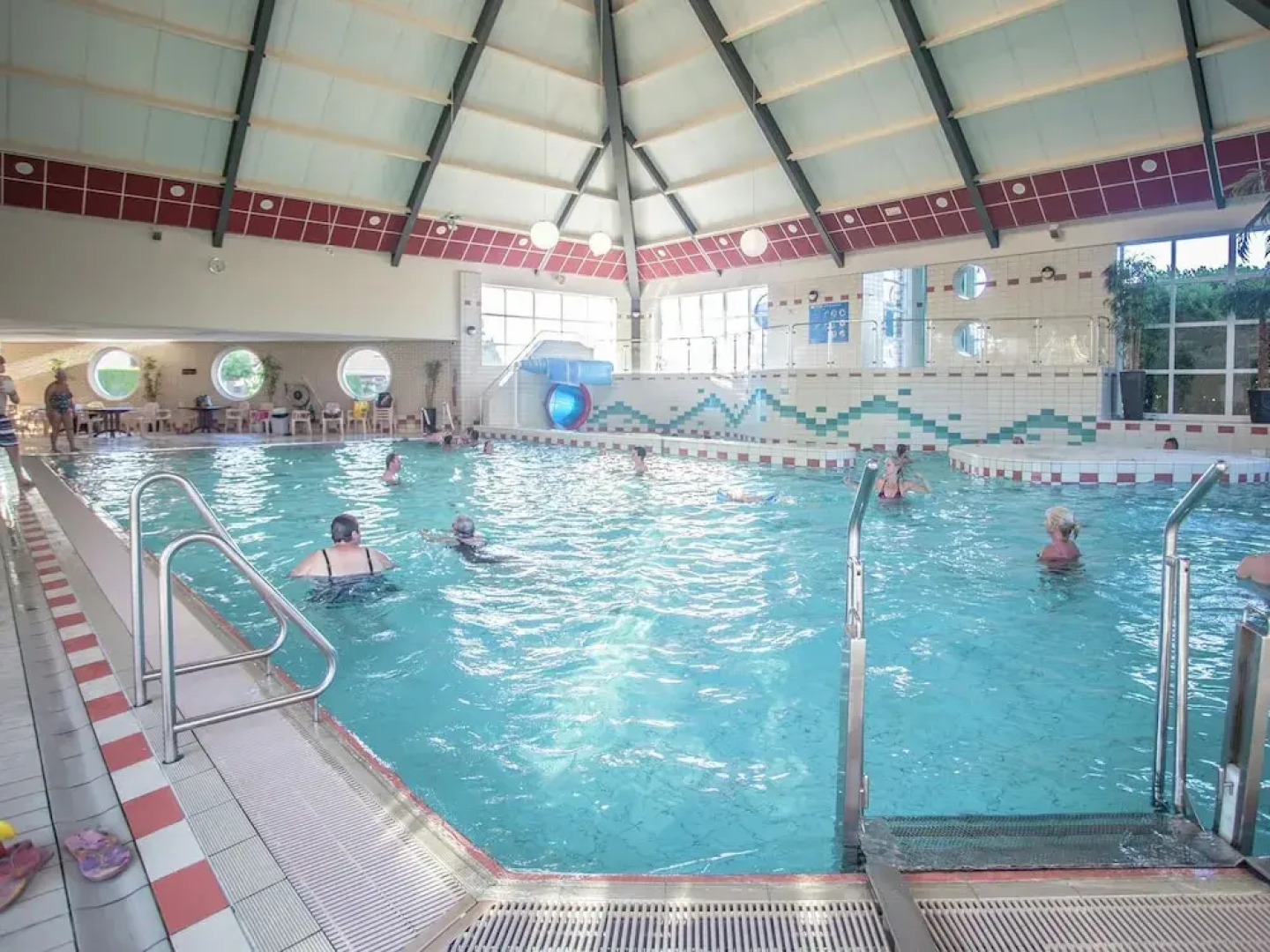 Chic Stay by the Water