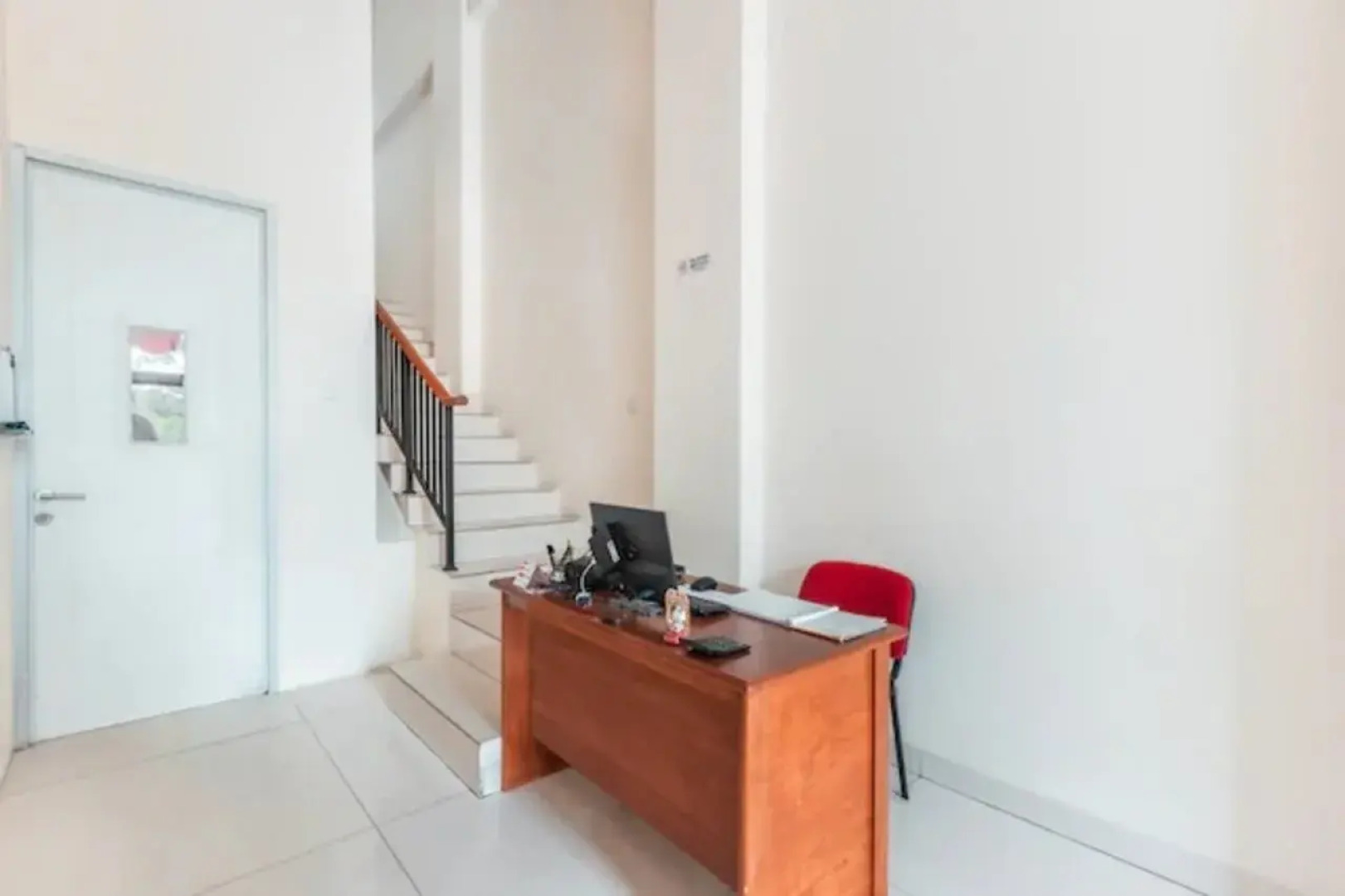 OYO 1620 Sion Family Residence