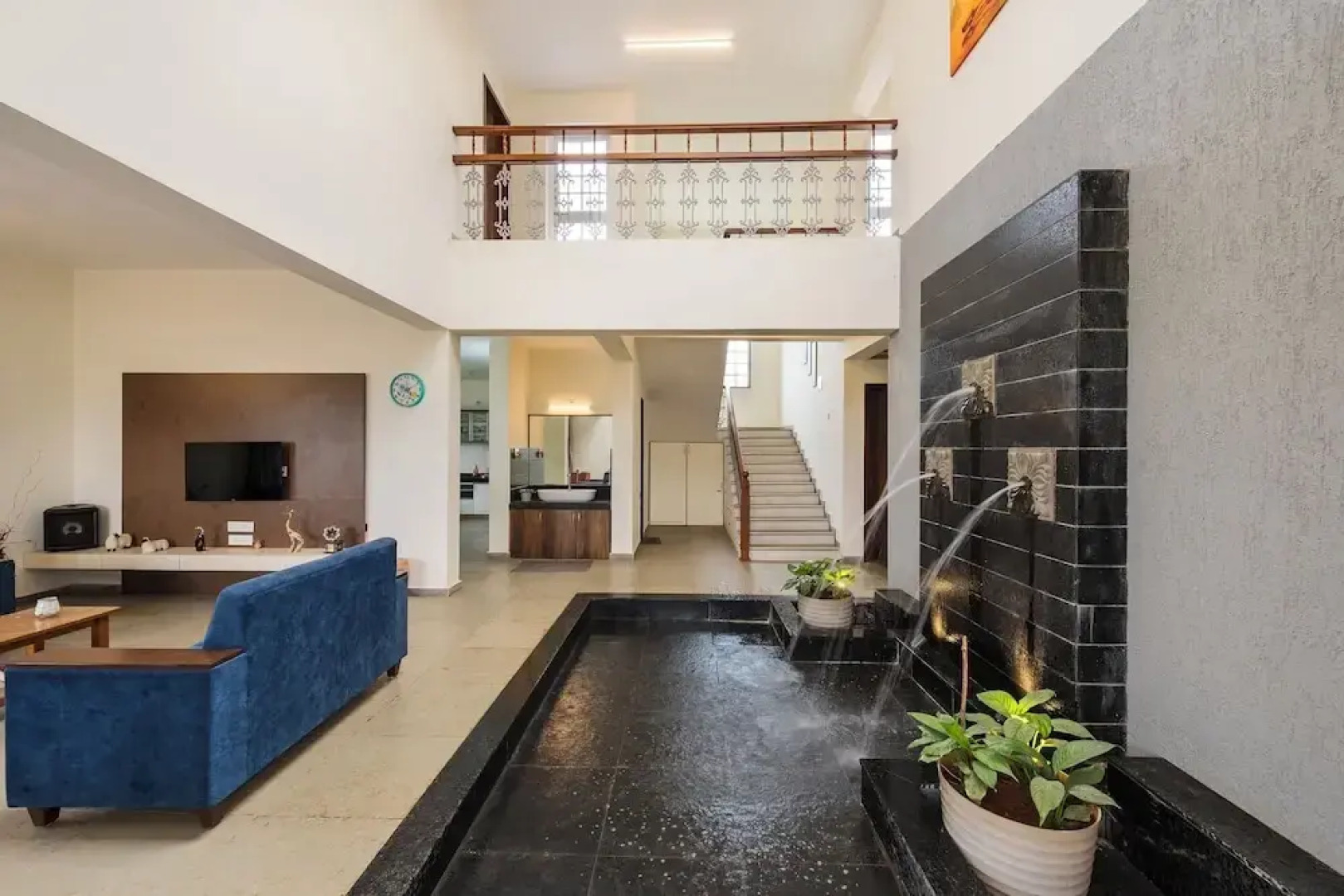 CosmicStays GreyStone Villa Mountain View & Dam