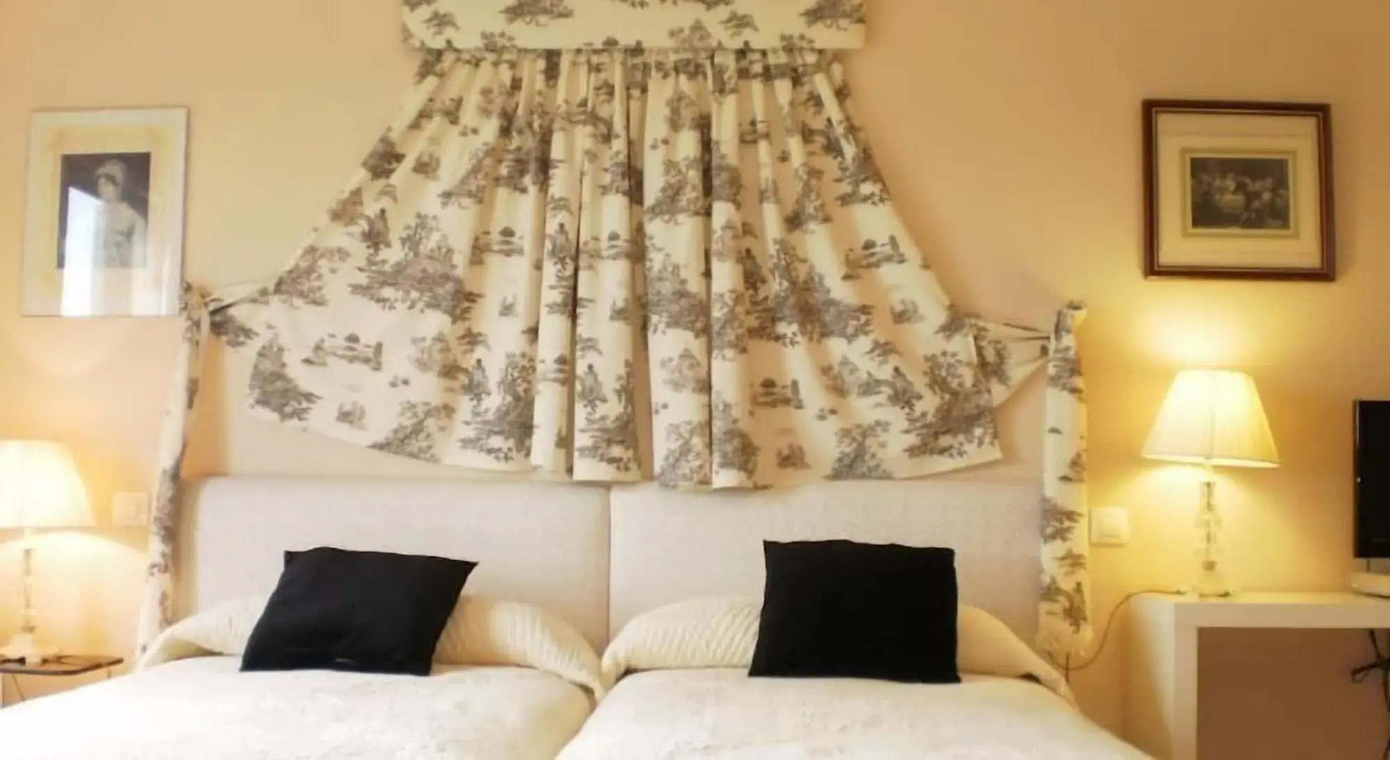 Hotel Santa Coloma del Camino