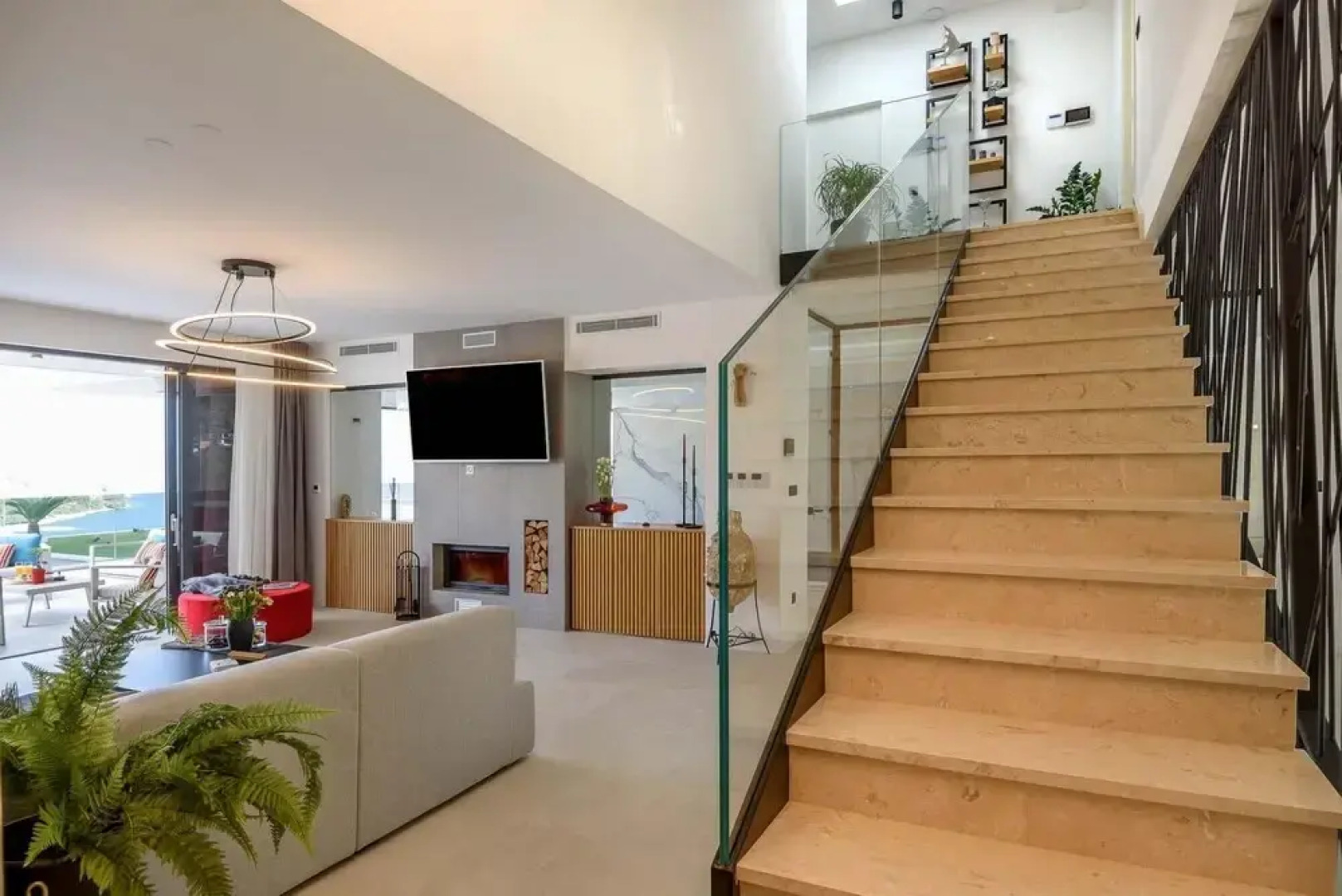 Villa Lucy Cherry CFH