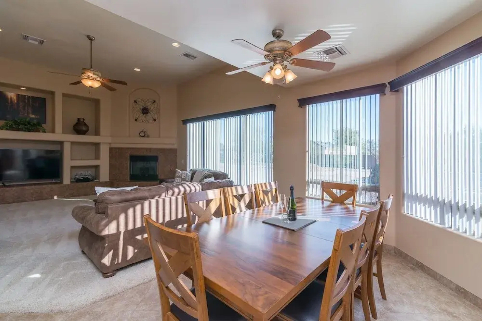 Casa Vista 4 Bedroom Home by RedAwning