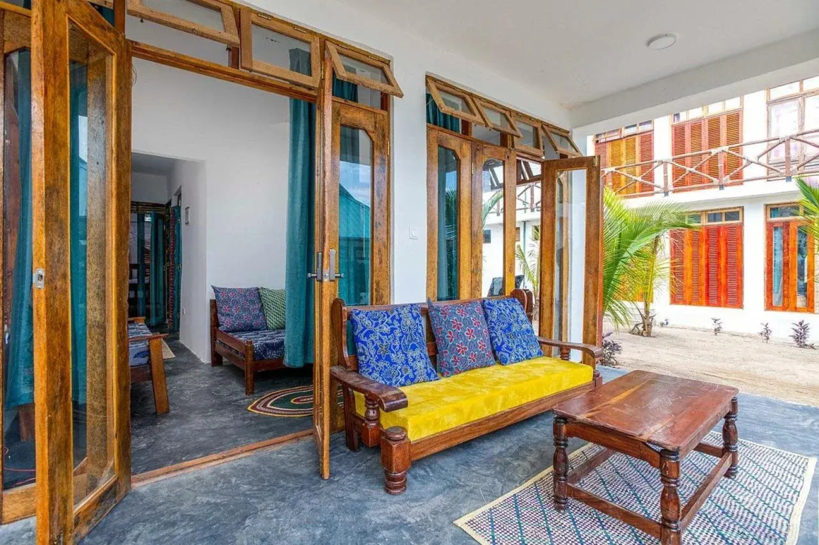 Asante Sana Beach Cottages