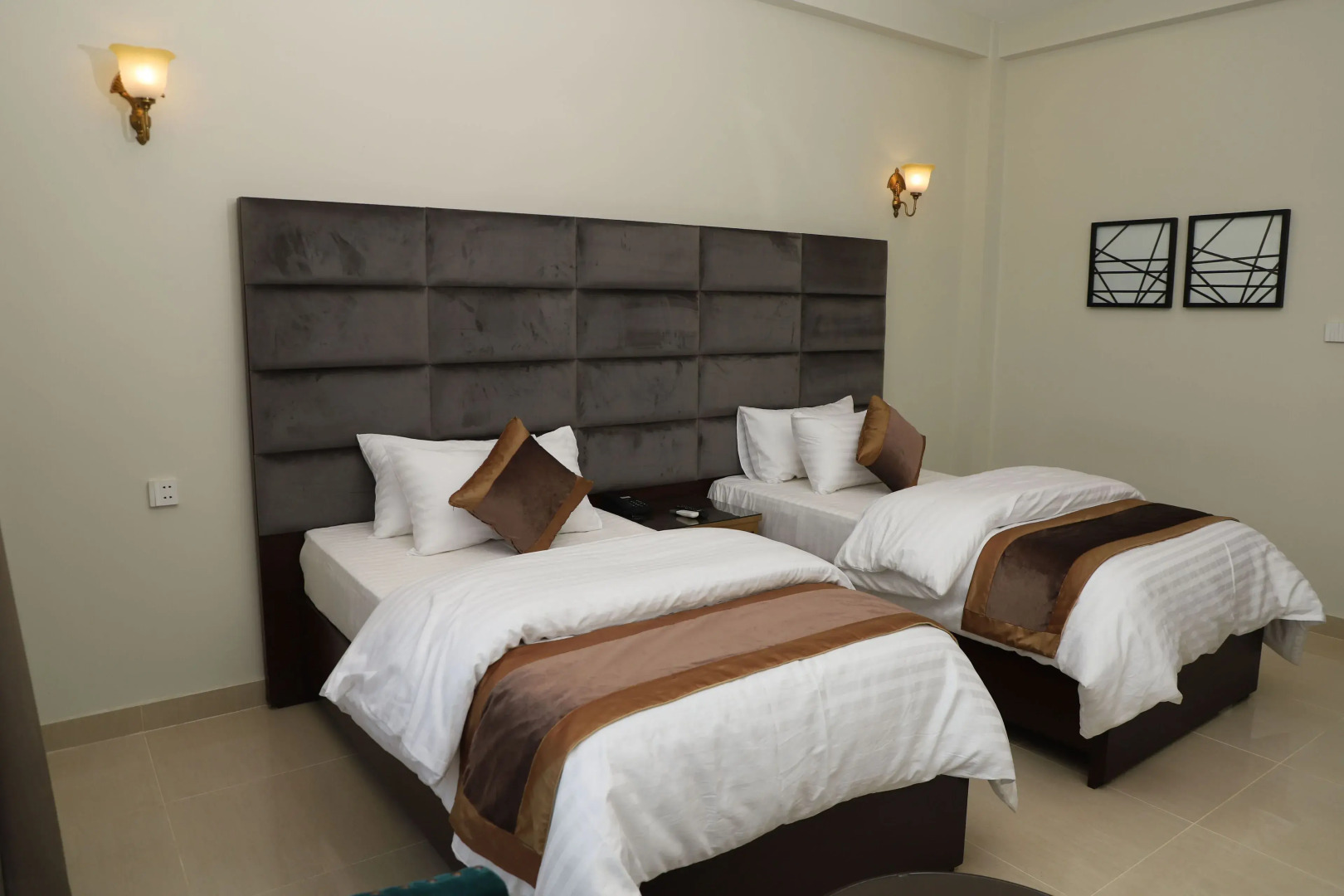 Swat Palace Hotel by Northin