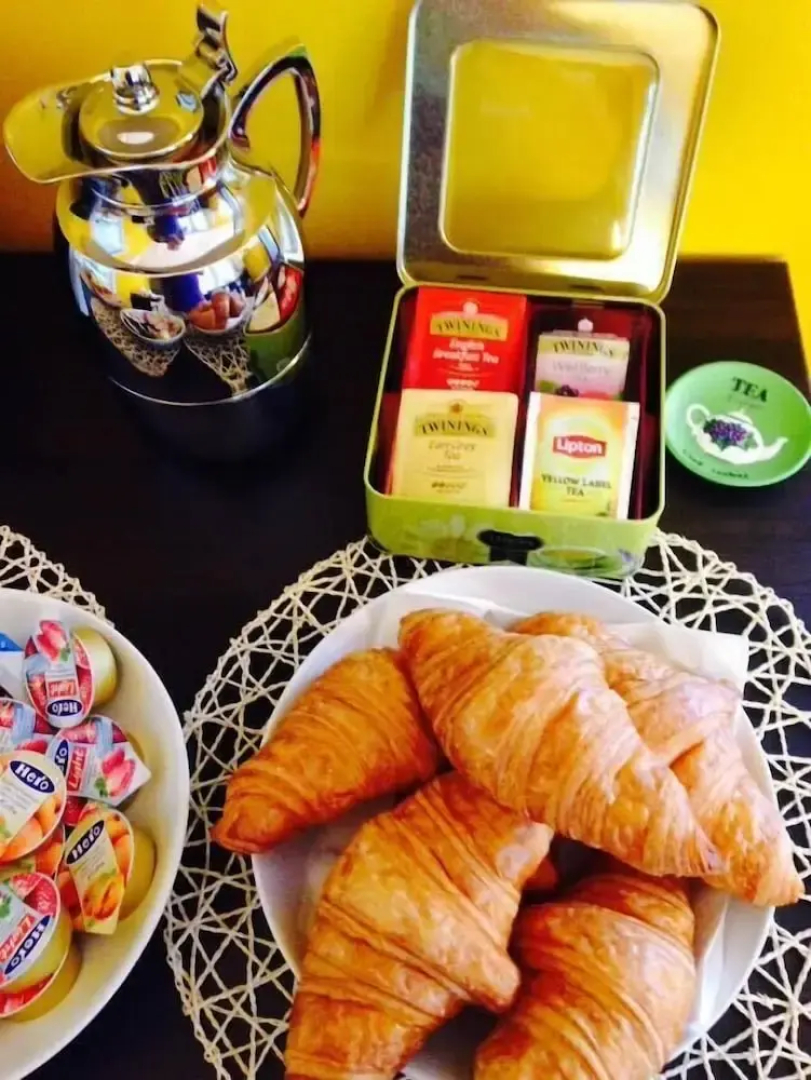 B&B Elio's Place