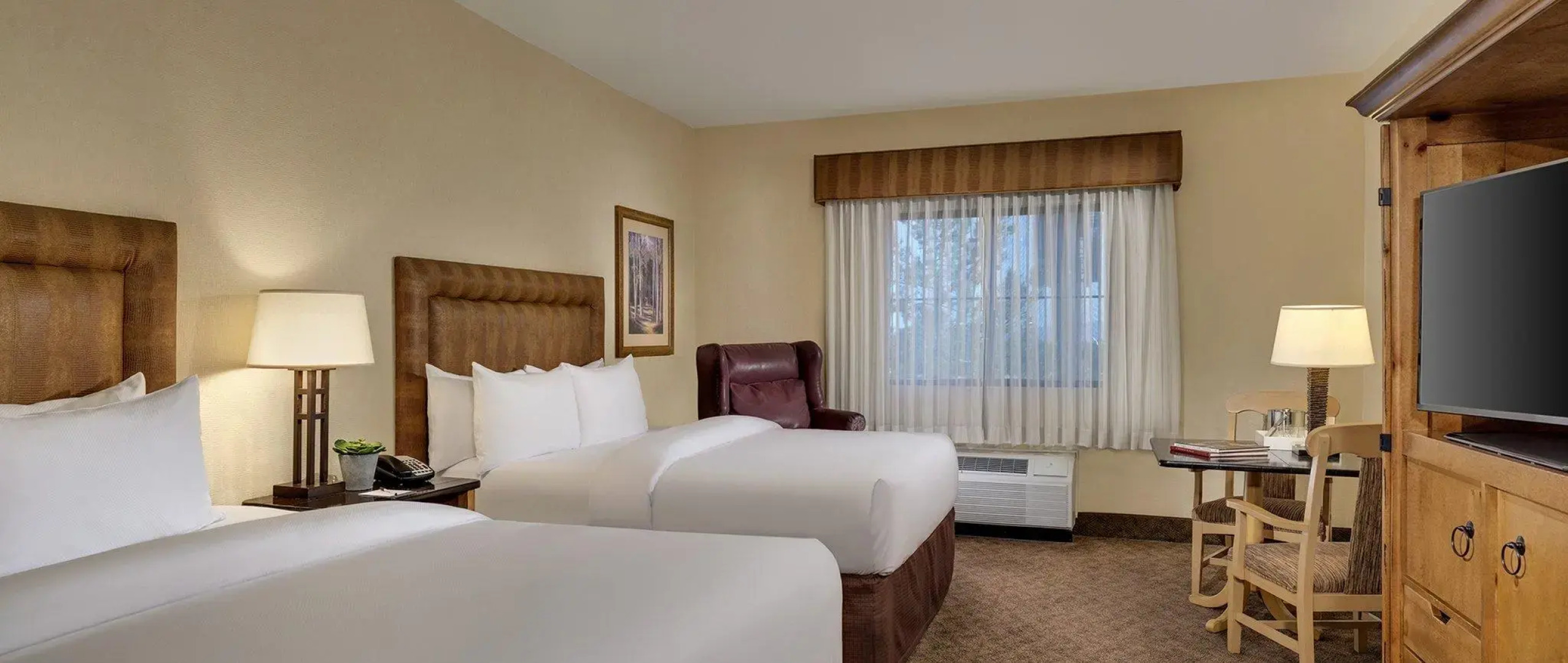 Silverton Casino Lodge - Newly Renovated