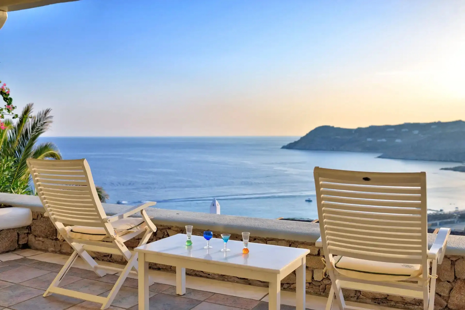 Mykonian Dianthus Villa