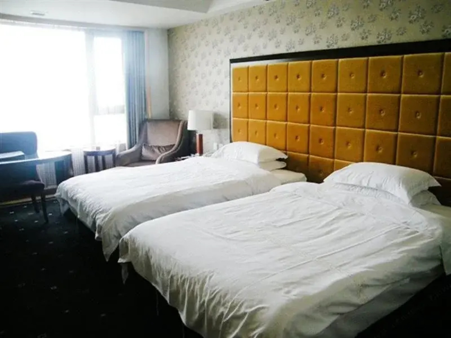 Jincheng Imperial Crown Hotel