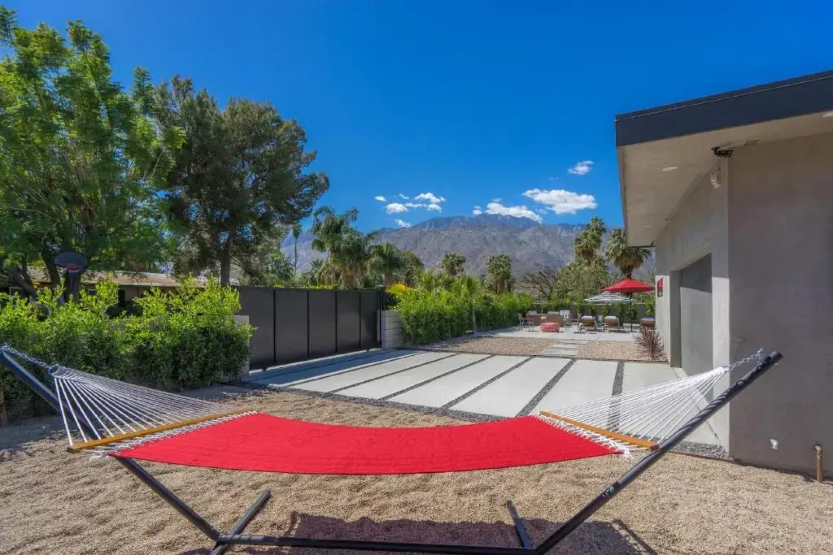 Best in Palm Springs • Featured in Dwell • 5 Bedrooms & All En Suite Baths