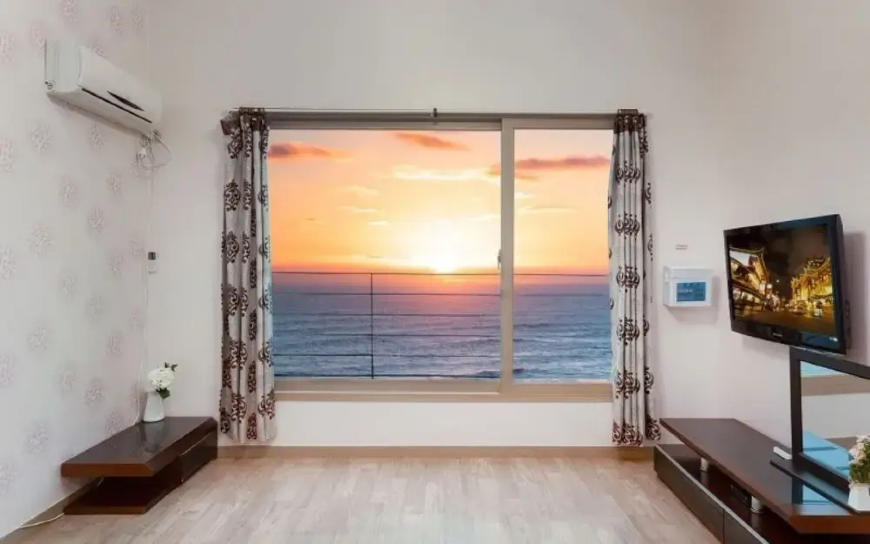 Yeongdeok Gaemitongkku Pension