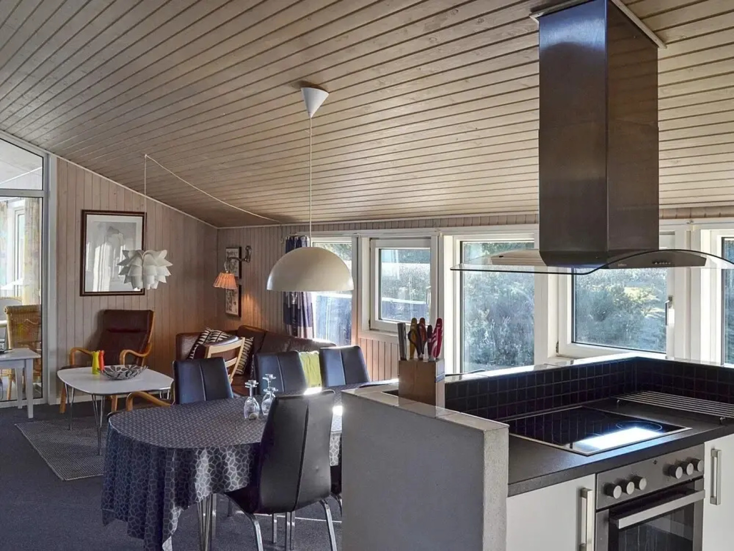 Modern Holiday Home in Fanø With Private Whirlpool