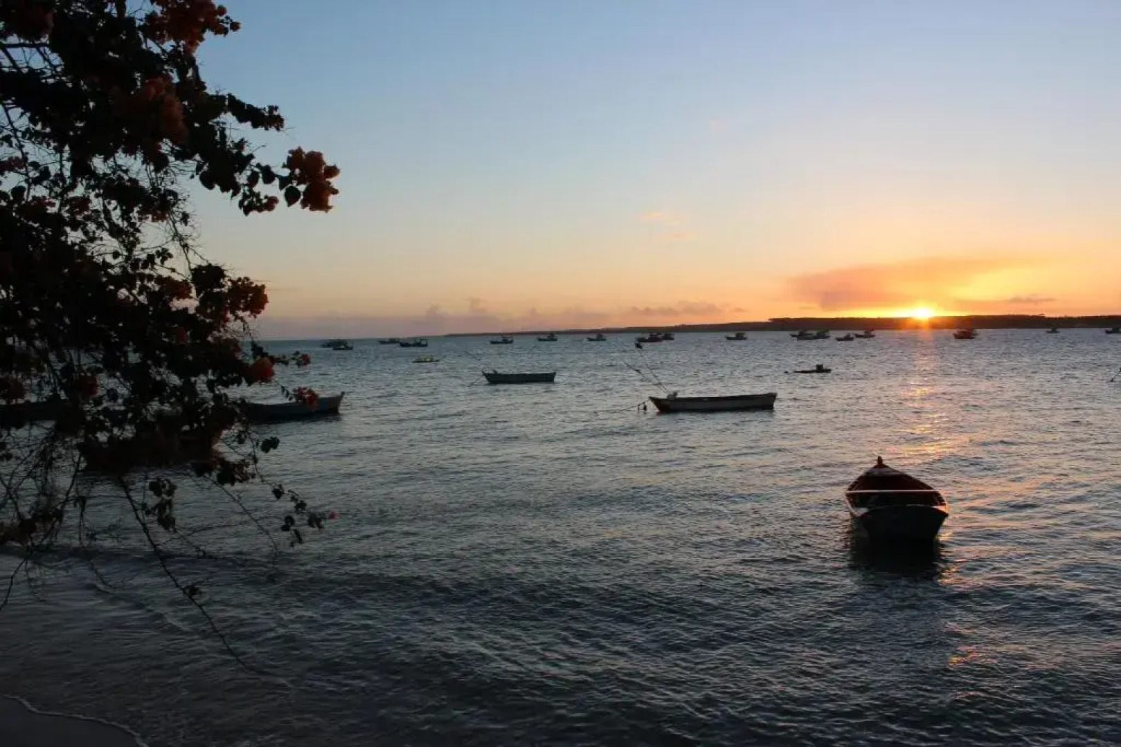 Suites Enseada Beira Mar