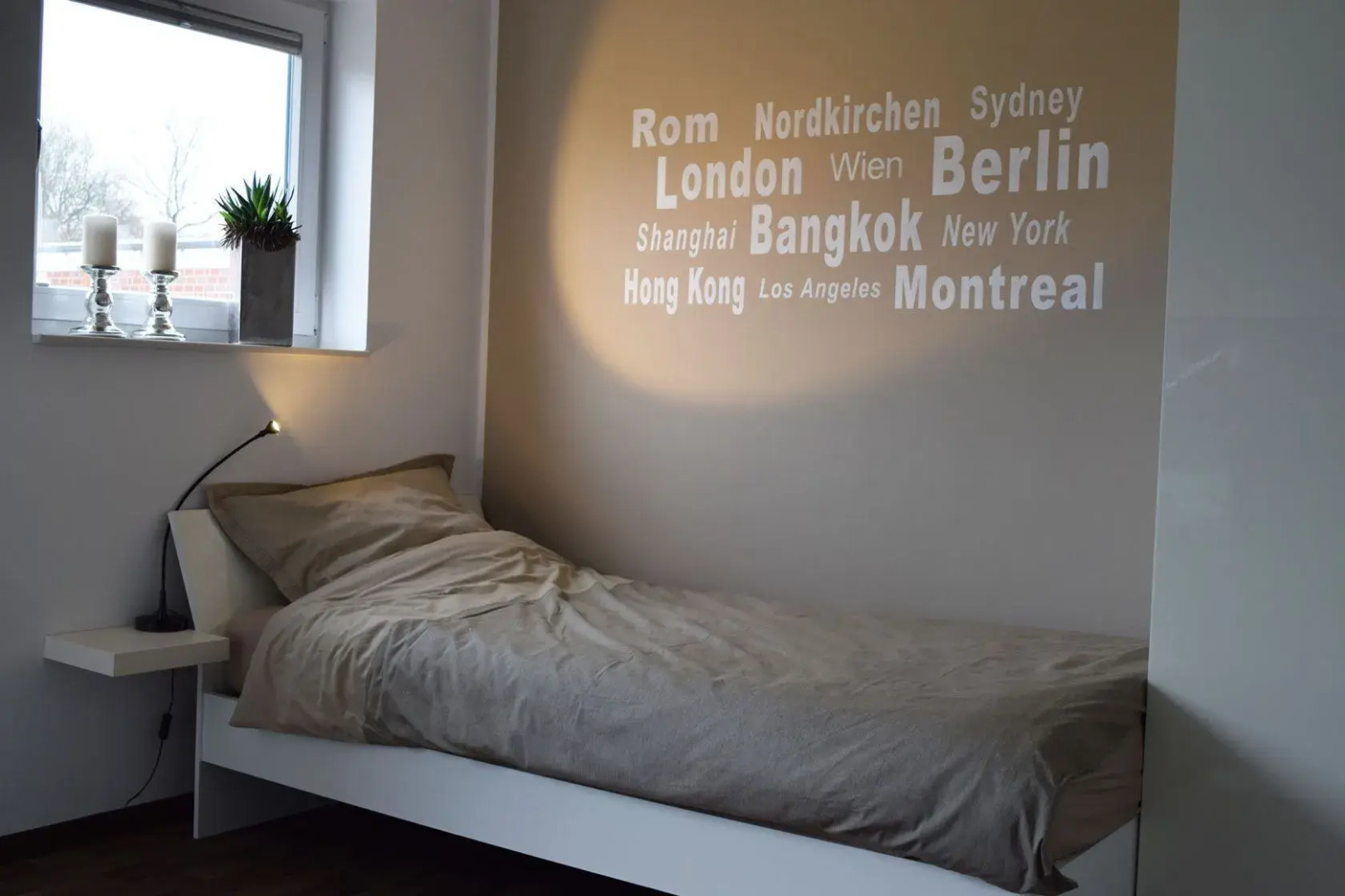 Hostel Hamm by Geronimo