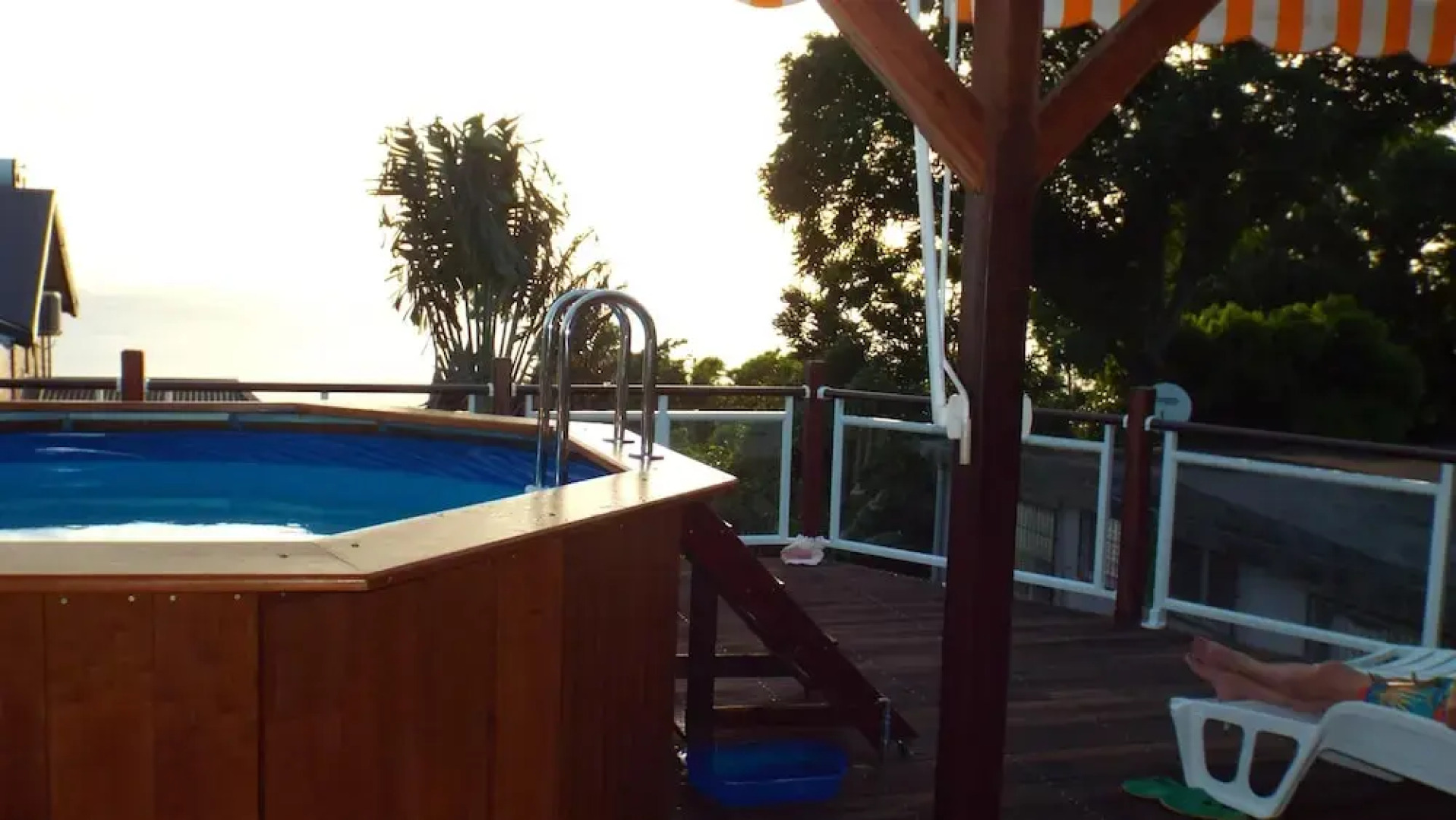 Villa With 2 Bedrooms in Pointe Noire, With Wonderful sea View, Privat