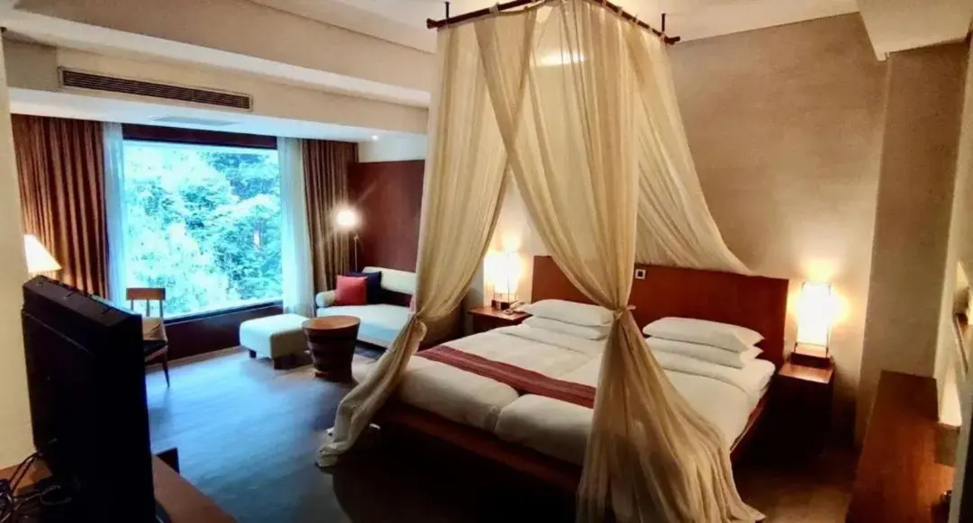 Volando Urai Spring Spa and Resort