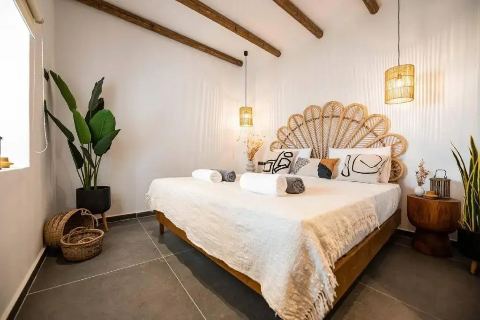 CasaCarma III, private pool, boho design, central