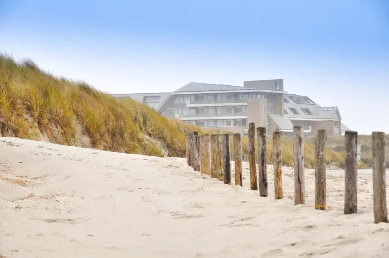 Paal 8 hotel aan Zee