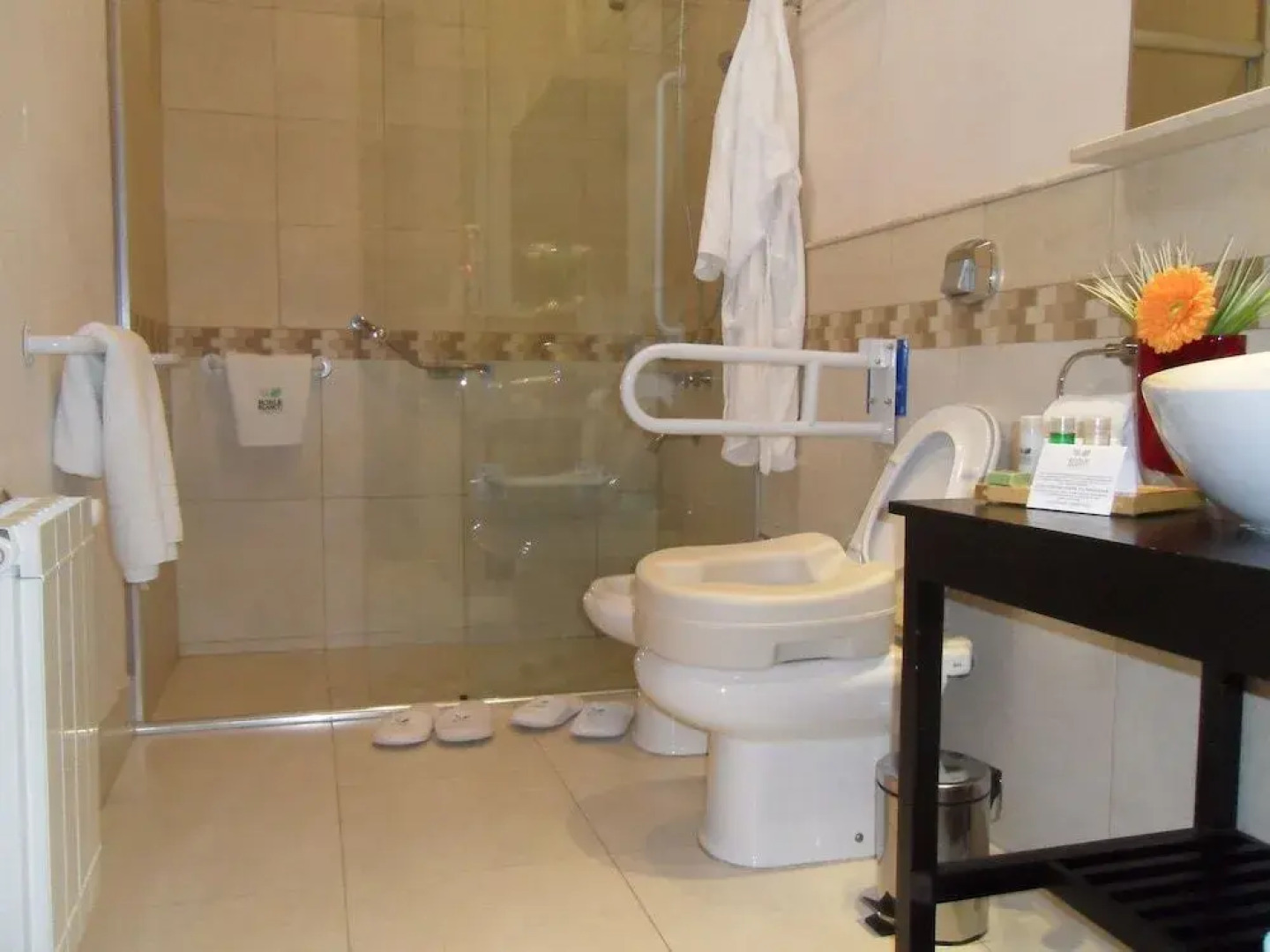 Hotel Boutique Roble Blanco