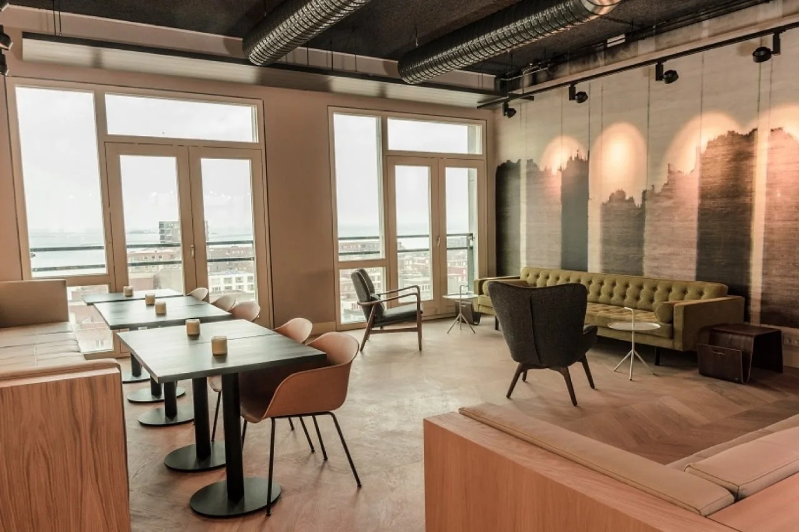 Amadi Panorama Hotel