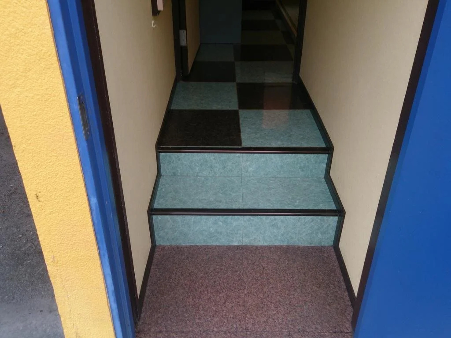 Okayama Guesthouse MOKO - Hostel