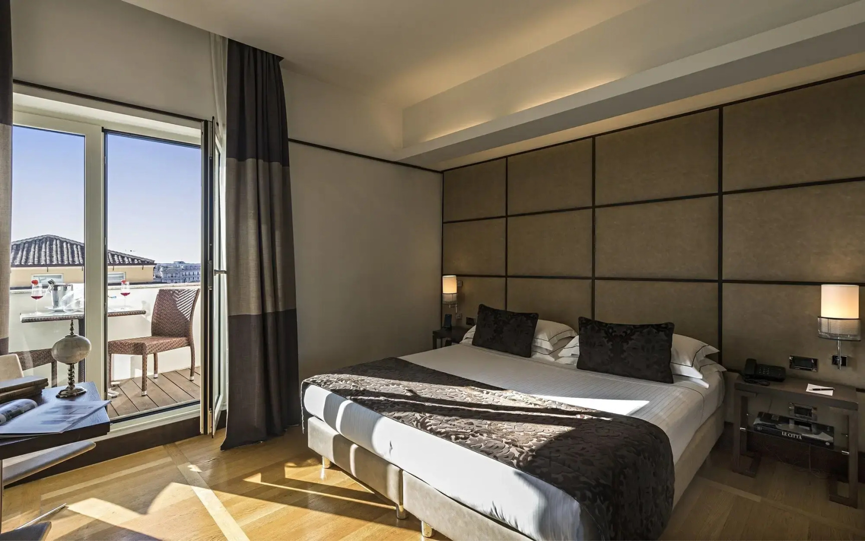 The Independent Hotel