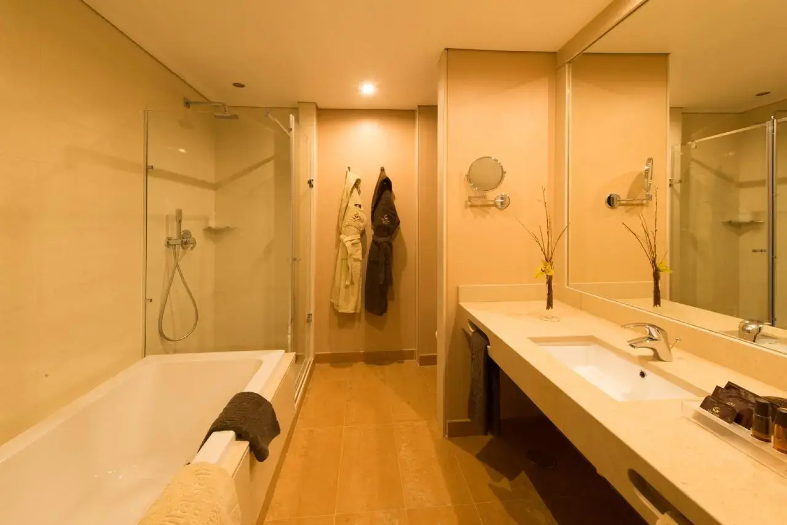 Отель Vila Gale Collection Palacio dos Arcos