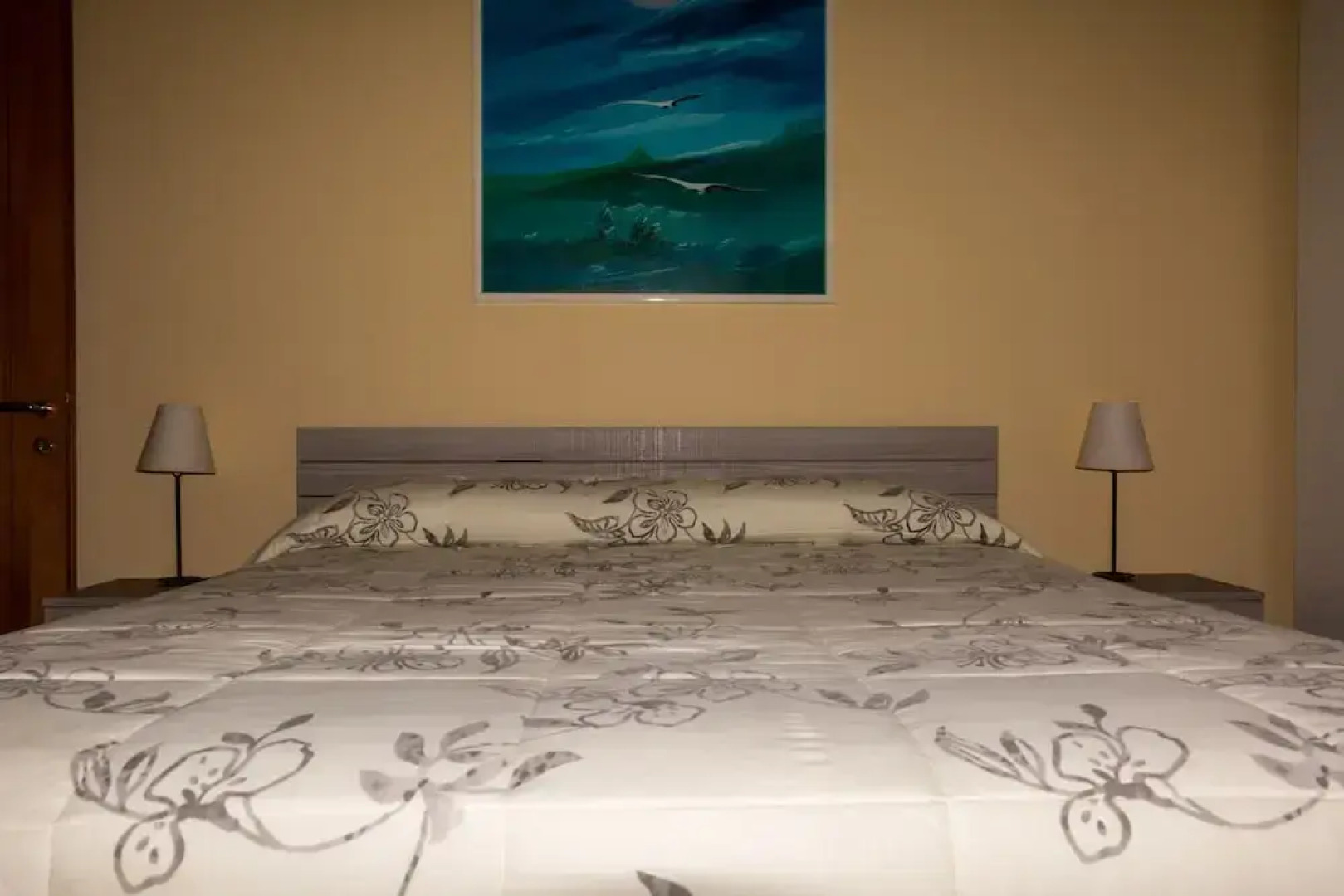 Cozy Penthouse Holiday House