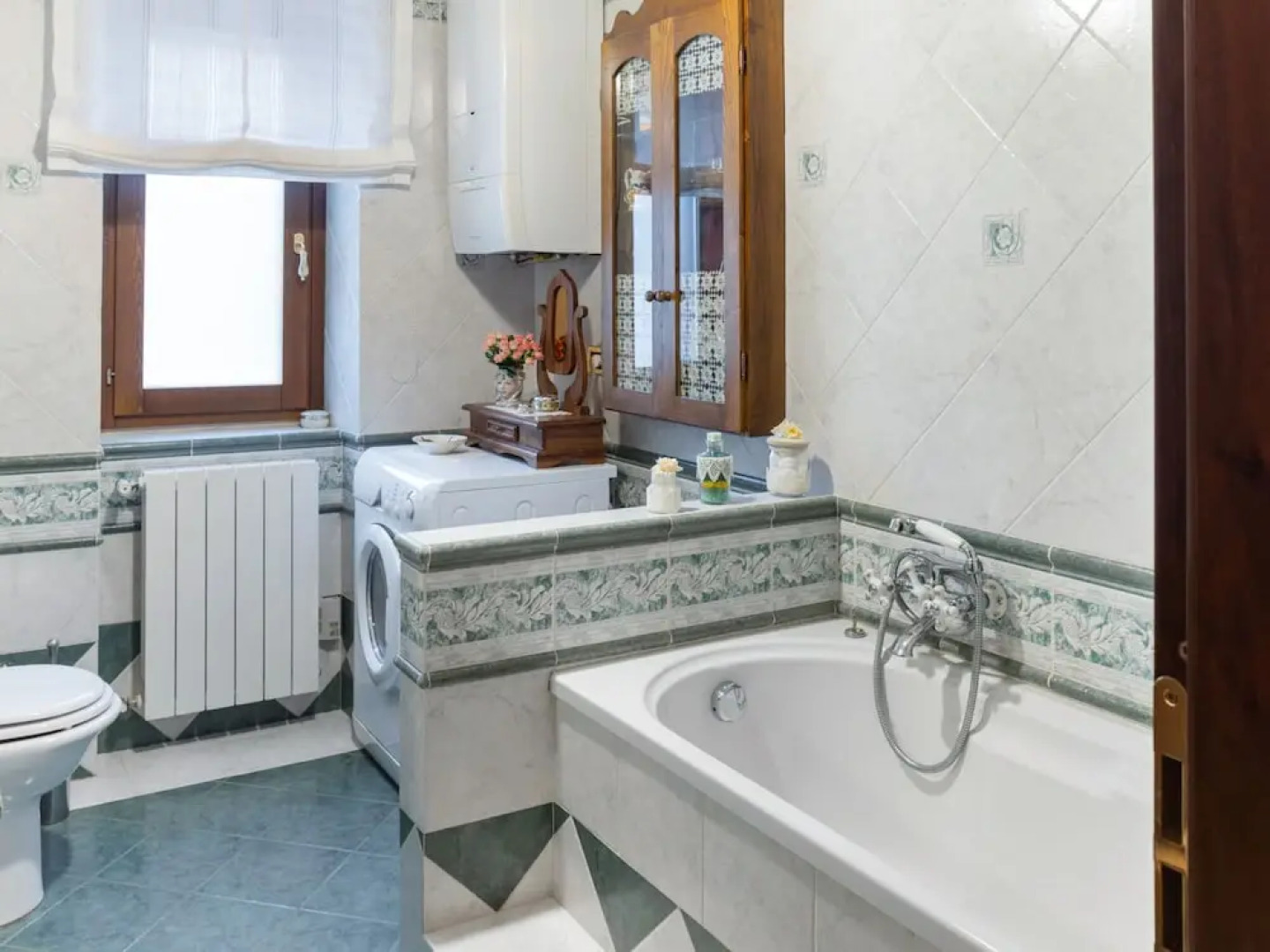 Villa in Tagliacozzo With Pool and Nature