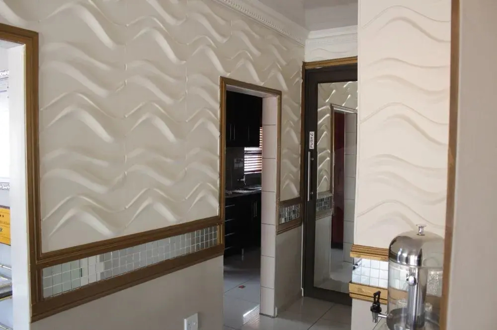 Umqhele Bed  Breakfast