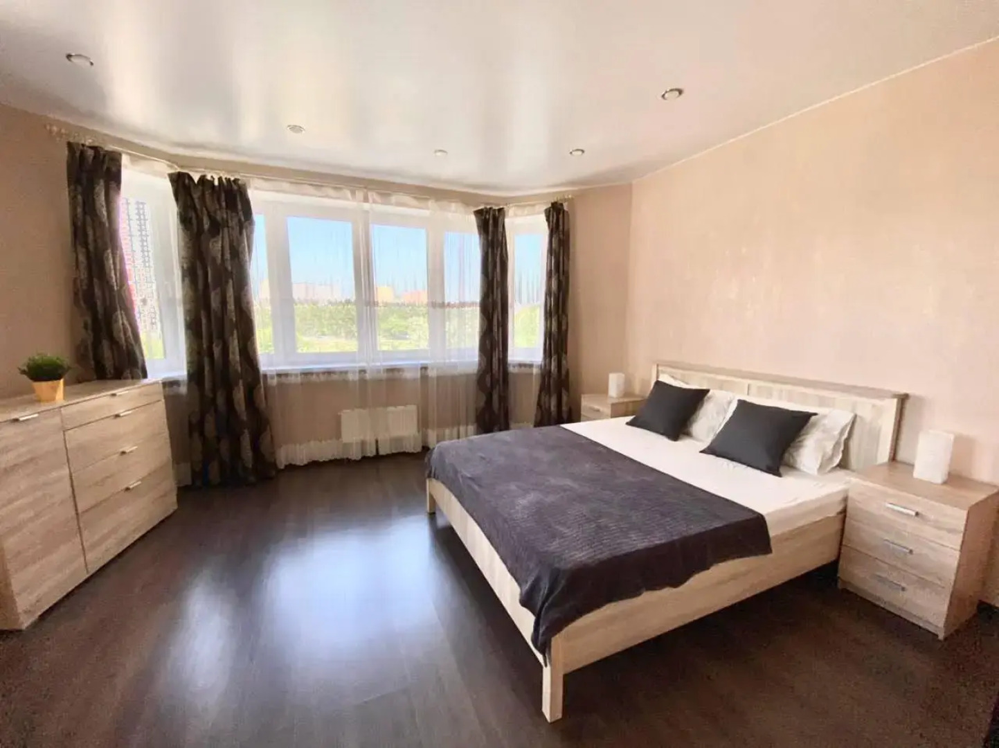 Viktory Apart (Виктори Апарт) на улице Строителей 3