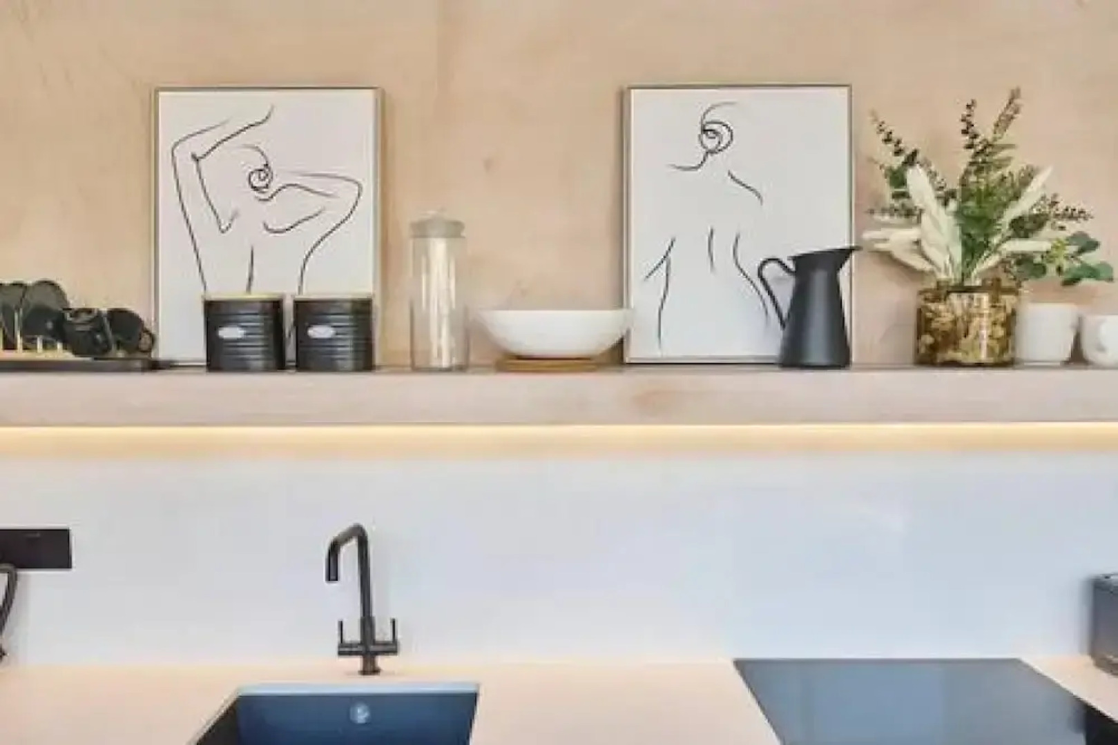 Host Stay Faversham Studio