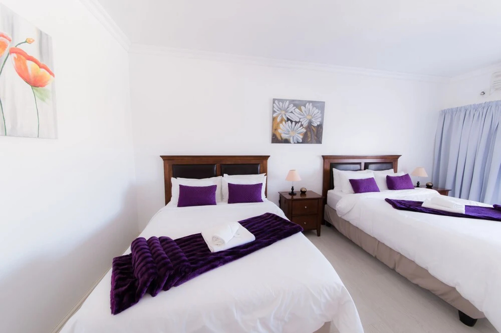 Nama White Guest House