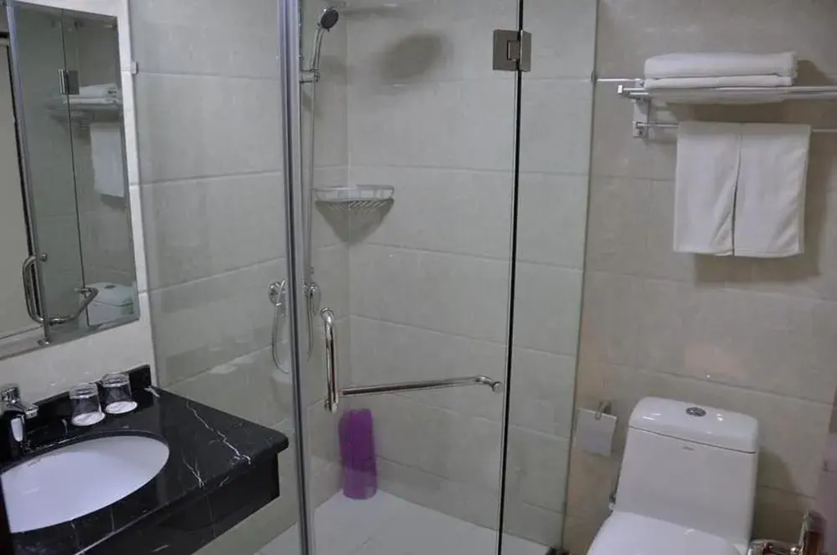 Wenxin 99 Business Hotel