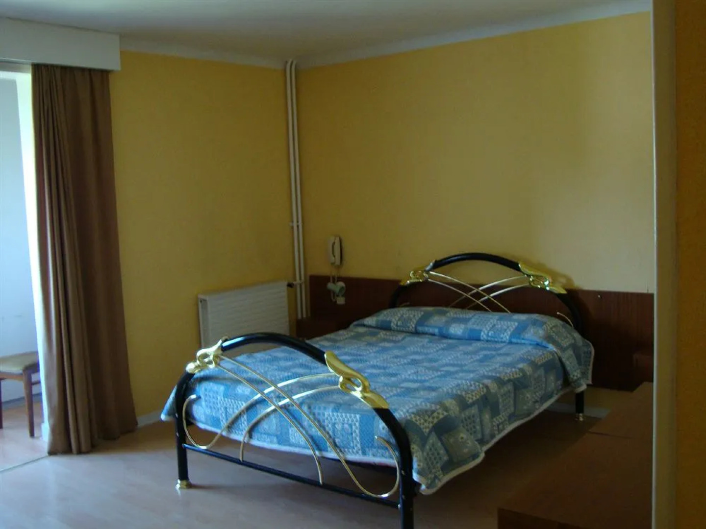 Auberge Du Pont Canal