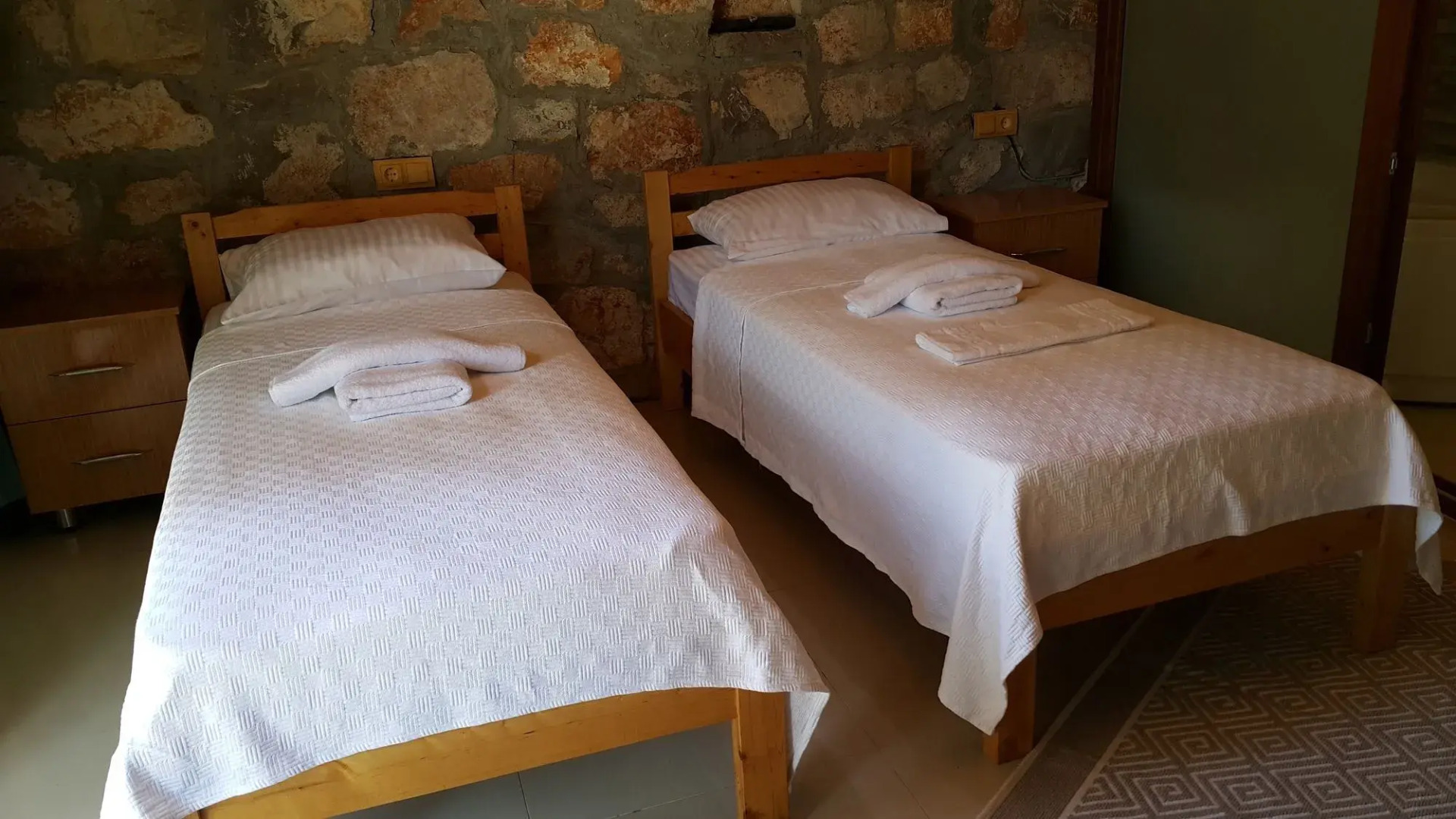 Kabak Armes Hotel