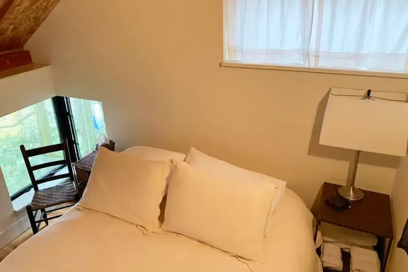 Conner Glass Cabin by Boutique