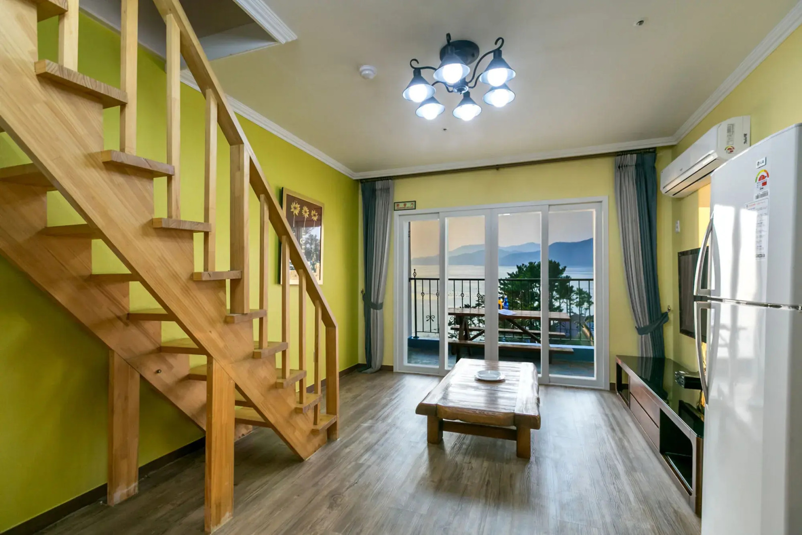 Tongyeong Beachcastle Resort