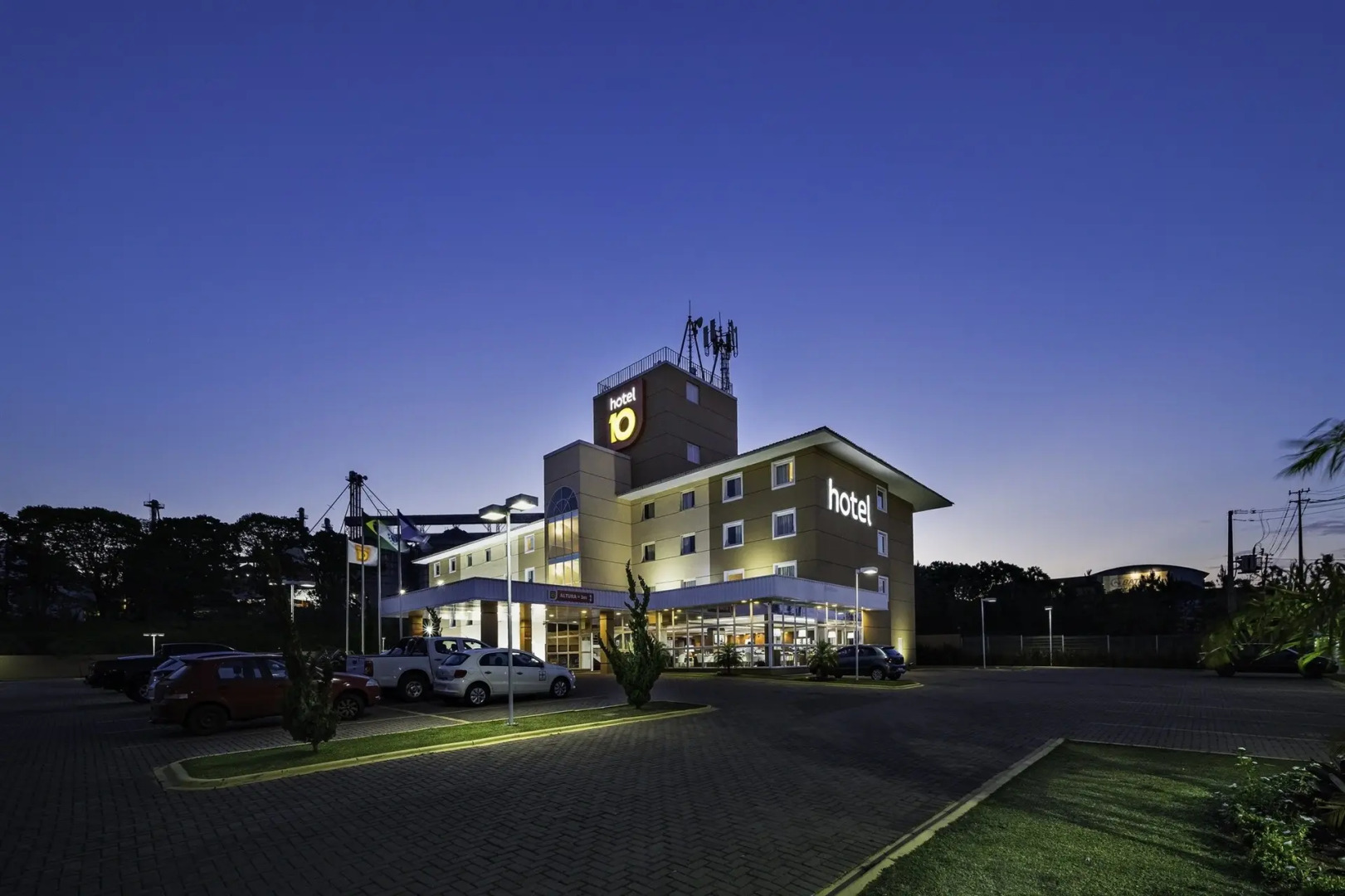 Hotel 10 Ponta Grossa