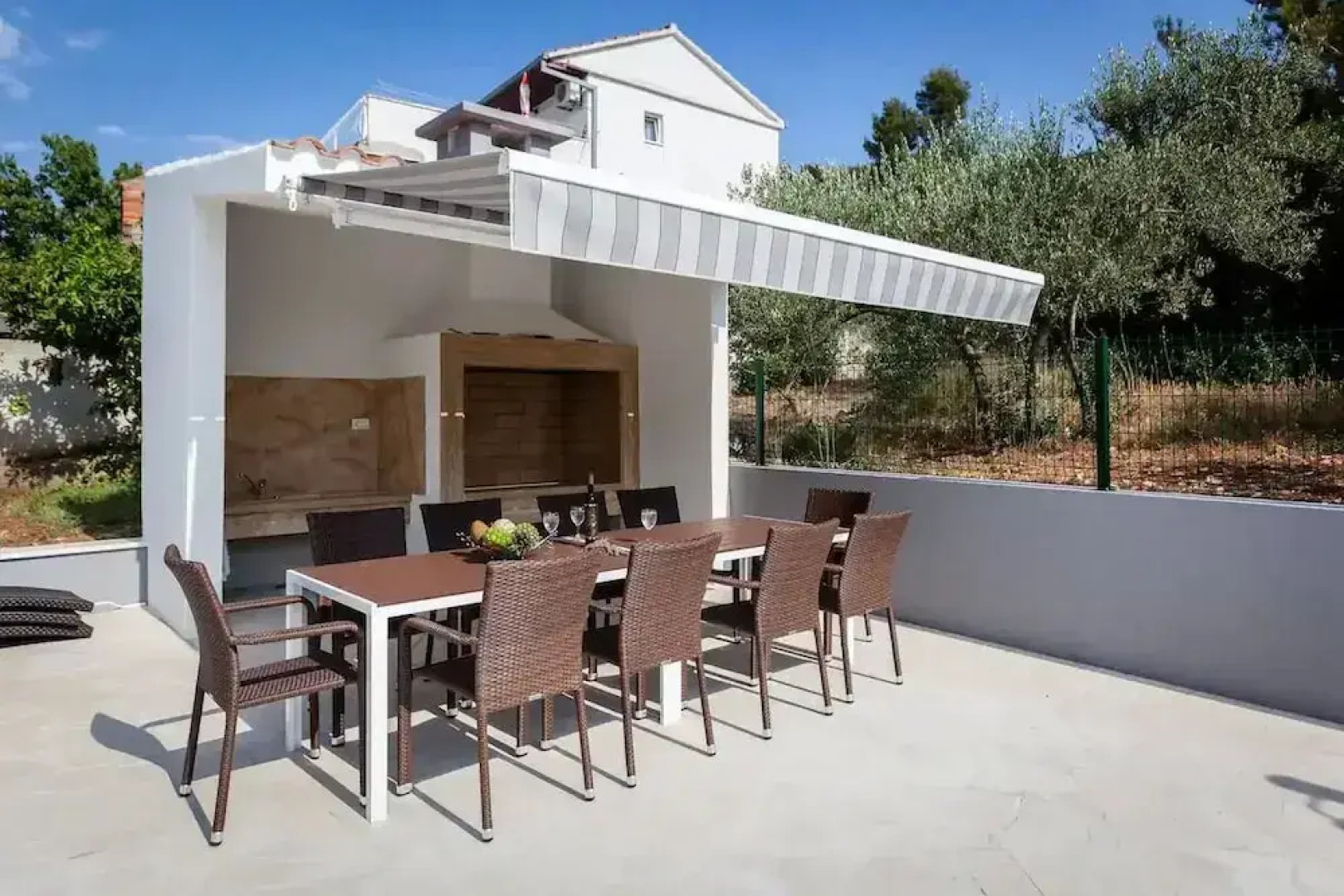 Luxury Villa ARIA Seafront for 21 people