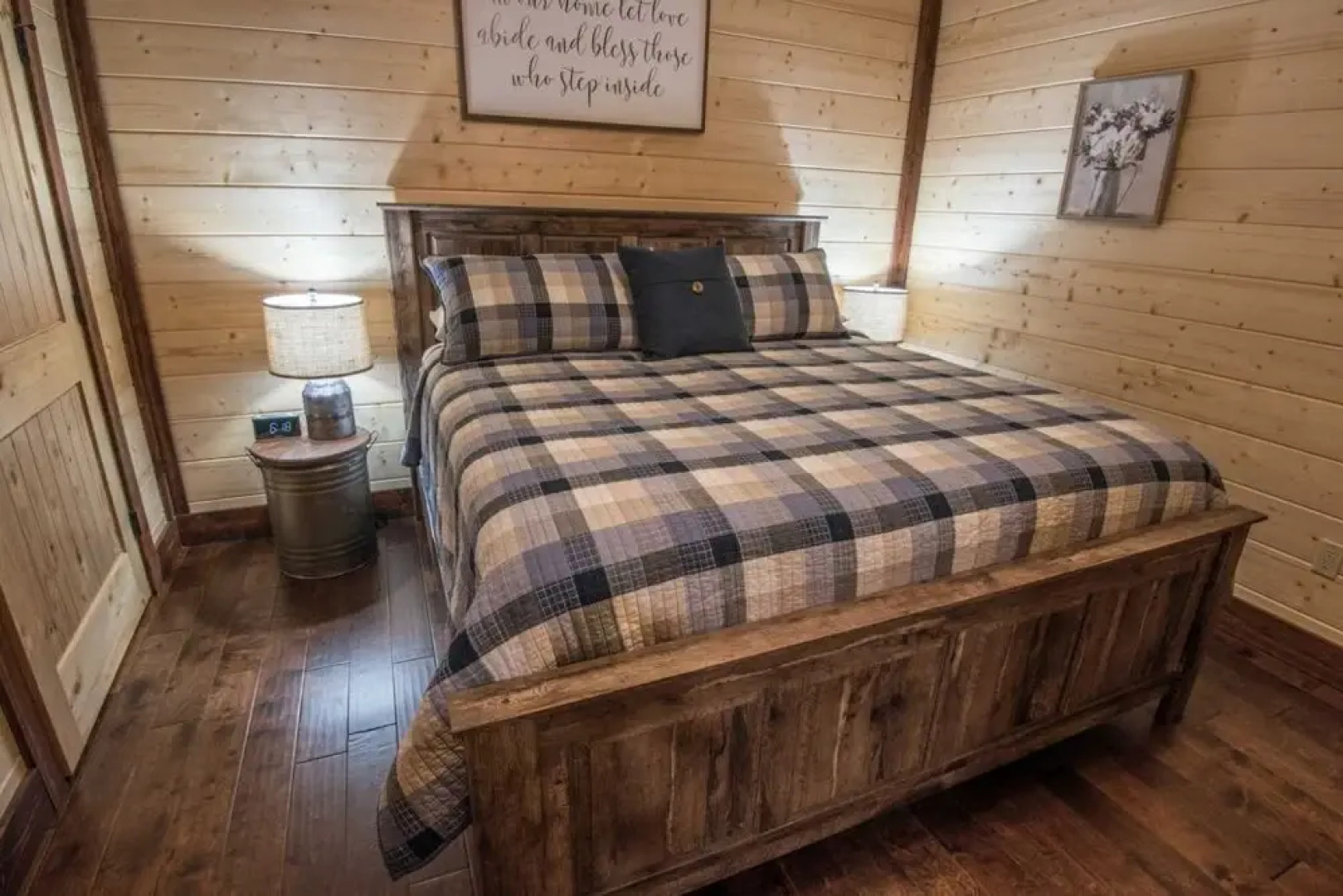 Simmer Down Lodge - 5 Br Cabin