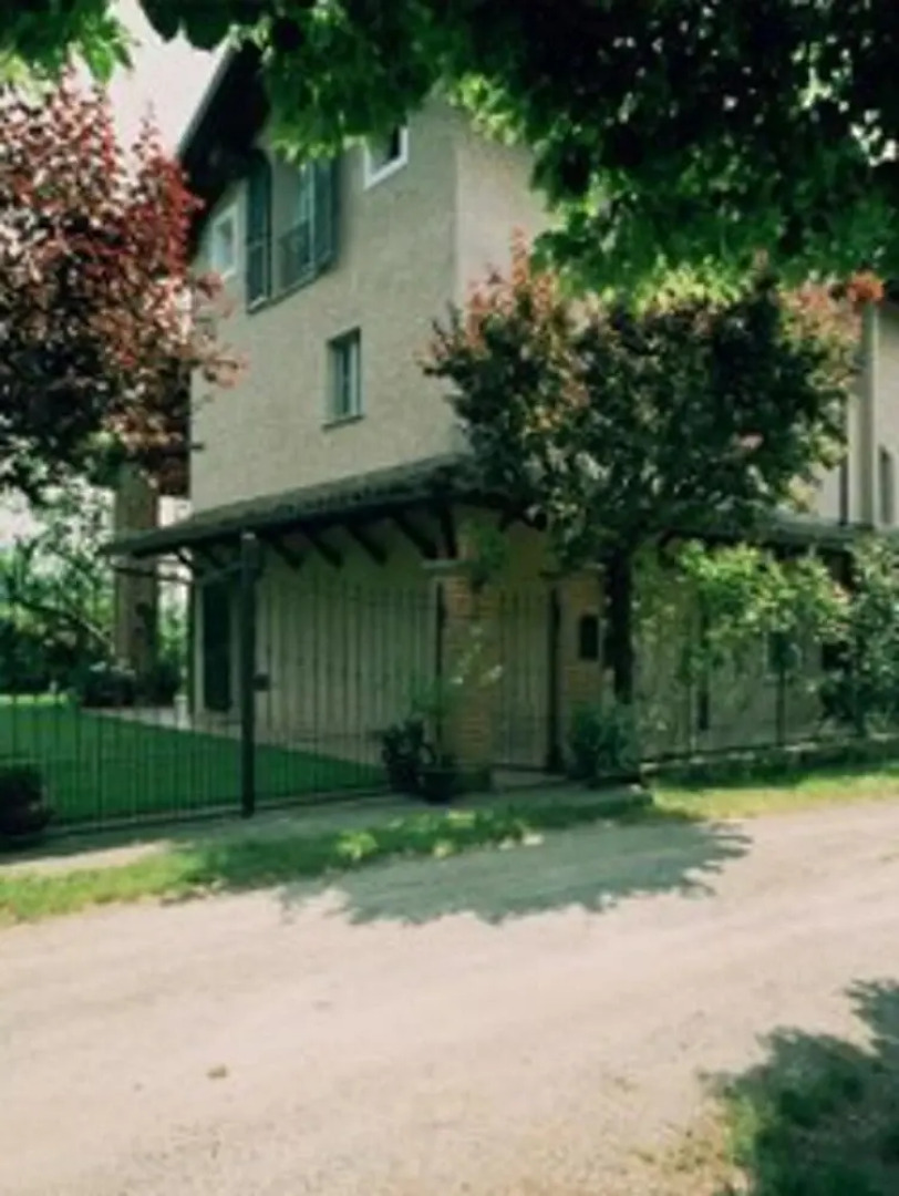 Apartment With 2 Bedrooms in Carrù, With Enclosed Garden - 45 km From