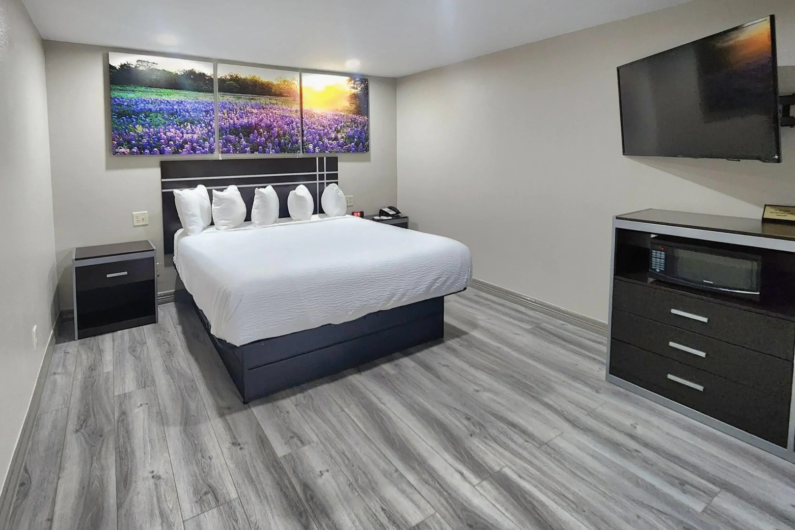 Days Inn by Wyndham Baytown Garth Road I10 East