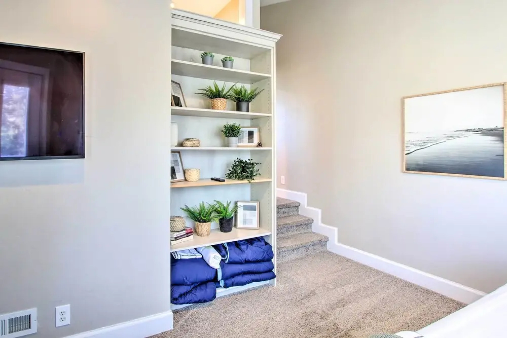 Stunning Waterfront Retreat in Garden City!